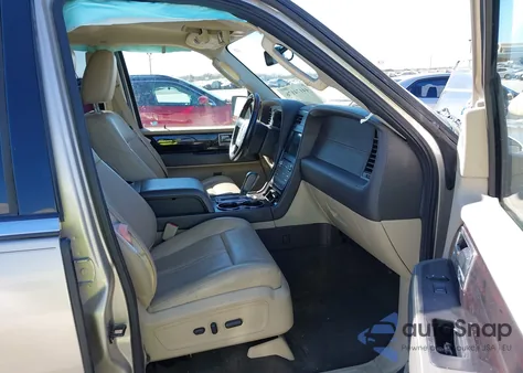 2017 Lincoln Navigator Reserve из США, поврежденный, VIN 5LMJJ2KT1HEL00013